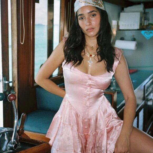 VANESSA MOONEY The Elisabeth Romper Dress In Pink Satin NWT - Picture 1 of 8